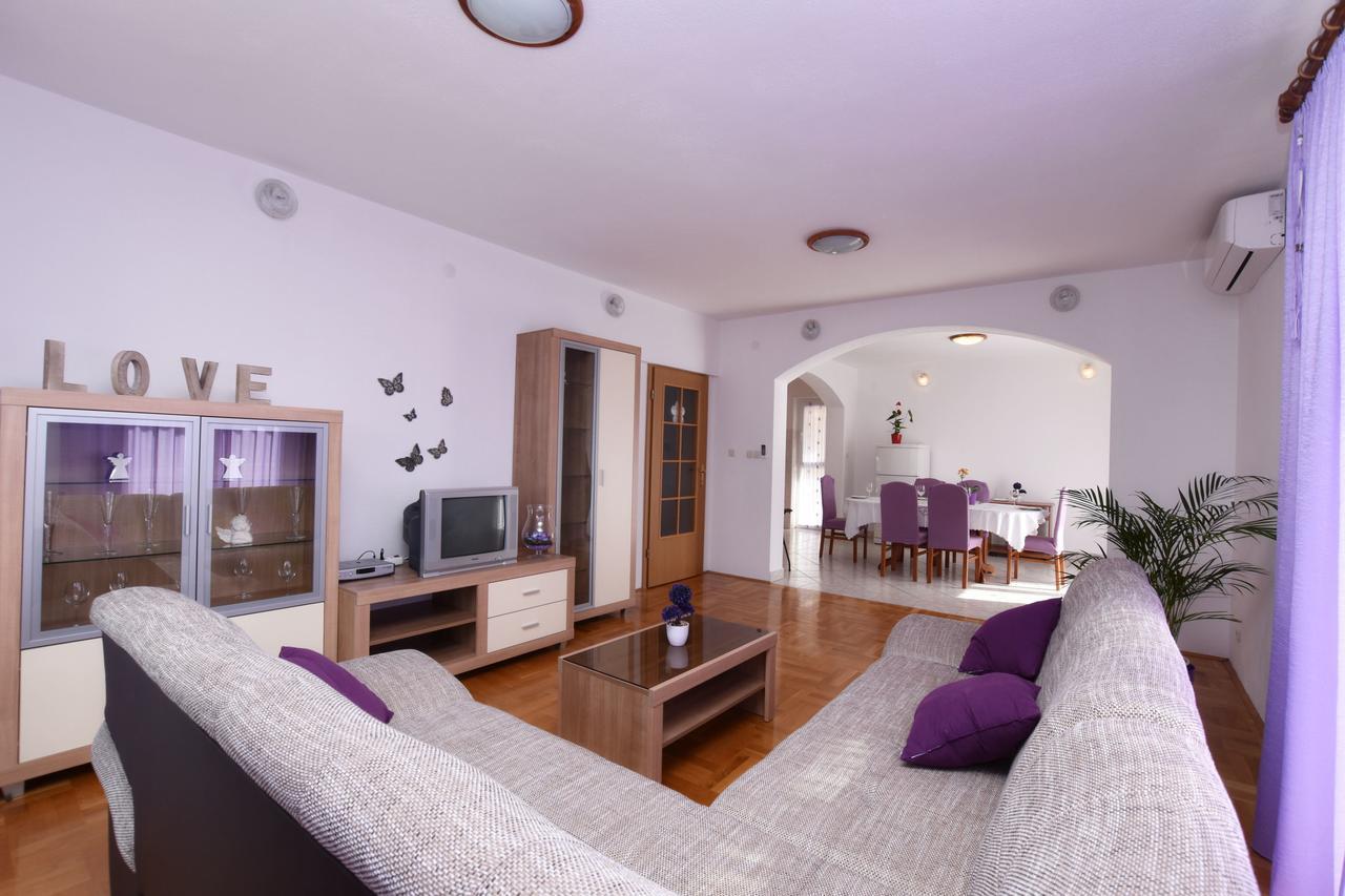 Apartment Angelina Brela Zewnętrze zdjęcie